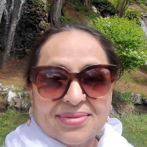 Shafiqa Surti